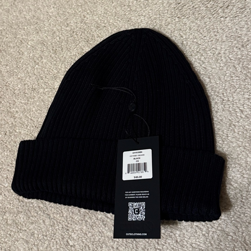 Cuts Clothing Mens Black Odyssey Beanie - NWT